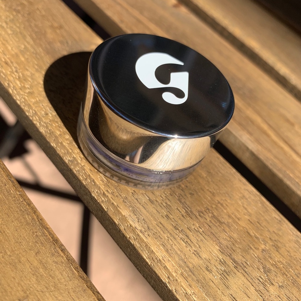 GLOSSIER stretch concealer in G10